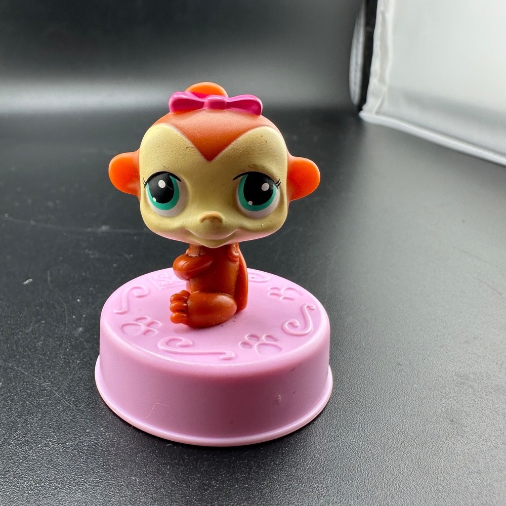 Littlest Pet Shop LPS Girl Monkey With Bow 2006 McDonalds Happy Meal Toy #158-2